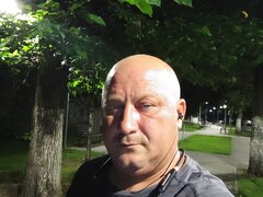 Caut relatie cu o doamna serioasa
